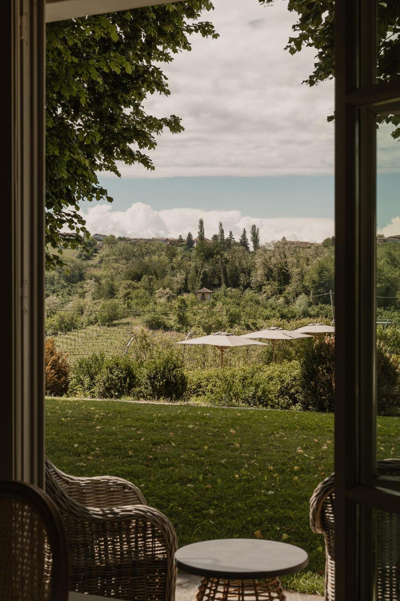 Villa Pattono Relais Costigliole d'Asti Exterior photo